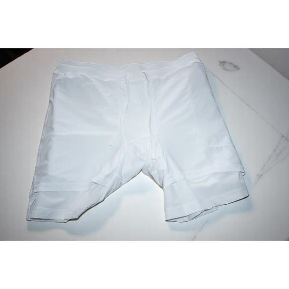Fabletics Men’s White Lined Performance Shorts Size L – Stretch Drawstring Waist - Picture 7 of 11
